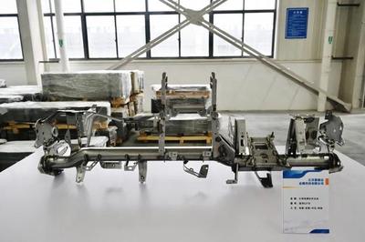 無錫市舉行重大項目觀摩活動，聚焦汽車配件研發創新與產業升級